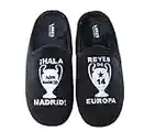 LARES Zapatillas Casa Hala Madrid para Hombre y niño Color: Negro Suapel. Talla: 43 Equipo de fubol Madrid. Campeones de Europa. 14 Champions. Suela Goma. Fabricadas en España.