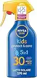 NIVEA SUN Maxi Crema Solare Spray Solare Kids Protect & Care FP 30 270 ml, Crema solare bambini resistente all'acqua, Crema solare 30 per pelli delicate in pratico flacone in spray