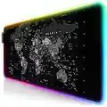 TITANWOLF - RGB Tappetino per Mouse da Gioco XXL - Mouse Pad Gaming - 800x300mm - 11 LED Colori e Effetti di Luce - Precisione e velocità - Lavabile - per Computer PC e Laptop - Mappa del Mondo