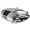 Qucover Plaid Polaire 150x200 Couverture Laine Douce Confortable pour Hiver 600GSM Super Chaude, Plaid Canape Motif Carreau Noir Blanc Style Classique, Un Plaid Flanelle Réversible Toujour à La Mode