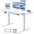 JUMMICO Höhenverstellbarer Schreibtisch 120x60 cm mit USB-Buchse und Kabelwanne, Schreibtisch Höhenverstellbar Ergonomischer Steh-Sitztisch Stehpult mit Rollen (Weiß)