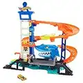 Hot Wheels - City Set Super Squalo con 1 macchinina, pista a tema nemesi, si collega ad altri playset, Giocattolo per Bambini 4+ Anni, HDP06