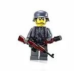 Battle Brick German G43 WW2 Soldier (SKU78) Custom Minifigure