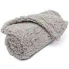 5 STARS UNITED Fuzzy Blanket for Dogs and Cats – Grey 60x90 cm Premium Soft Plush Fleece Dog and Cat Throw Blankets for Pets and Puppies – Fluffy, Warm, Cozy Throws for Sofa, Bed, Couch